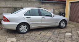 Mercedes 220 cdi, C klase, W203