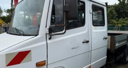 Mercedes 815D dupla kabina sa kranom., 2002 god.