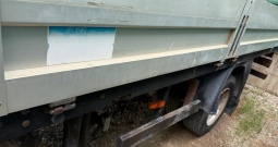 Mercedes 815D dupla kabina sa kranom., 2002 god.