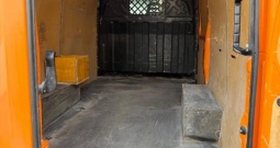 Iveco 35S17 zatvoreni kombi. God.pr. 2014