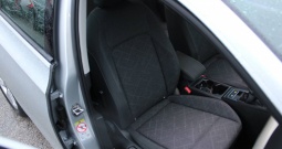 VW Golf VIII 2.0 TDi *LED, NAVIGACIJA, KAMERA*
