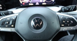 VW Golf VIII 2.0 TDi *LED, NAVIGACIJA, KAMERA*