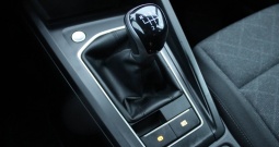 VW Golf VIII 2.0 TDi *LED, NAVIGACIJA, KAMERA*