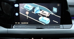 VW Golf VIII 2.0 TDi *LED, NAVIGACIJA, KAMERA*