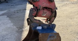 Bager Komatsu PC80MR-3 Godina 2016