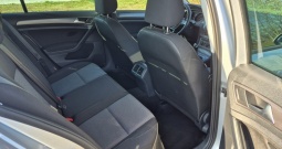 VW Golf 7 Variant 1.6 TDI Bluemotion Navi, Acc, MF, Keylees, Alu 17