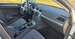 VW Golf 7 Variant 1.6 TDI Bluemotion Navi, Acc, MF, Keylees, Alu 17