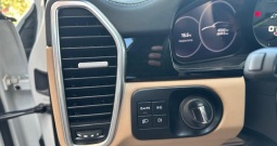 Porsche Cayenne Coupé E-Hybrid Platinum Edition Tiptronic