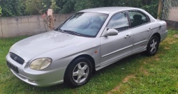 Hyundai sonata 2.0 gls + plin" VIŠAK"