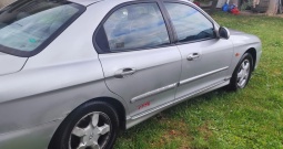 Hyundai sonata 2.0 gls + plin" VIŠAK"
