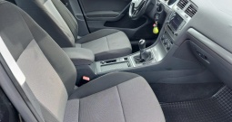 VW Golf 7 / 1,6 TDI / Navi / Auto. klima / reg. 07/2026