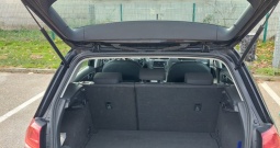 VW Golf 7 / 1,6 TDI / Navi / Auto. klima / reg. 07/2026