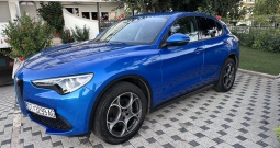 Alfa Romeo Stelvio 2,0 Turbo, Q4, Benzin
