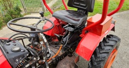 Tomo Vinković 821 s priključcima