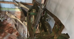 Tomo Vinković 821 s priključcima