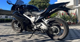 Honda VFR800F 800 cm3, 2016 god.