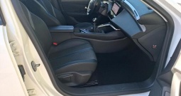 Peugeot 308 1.2 PureTech Allure-Novi Model