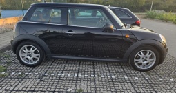 Mini One R56, 135t km, reg do 10./2026.