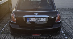 Mini One R56, 135t km, reg do 10./2026.