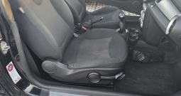 Mini One R56, 135t km, reg do 10./2026.