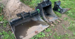 2018 Volvo ECR25D + transportna prikolica