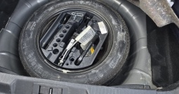 Registrirana limuzina, kemijski sređena, tehnički i servisno pedantno