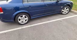 Opel vectra 1.9cdti, reg. 04/26, klima, servo, 6 brzina zamjena