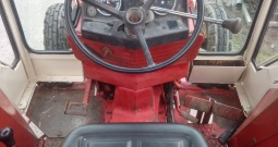 Traktor International 644