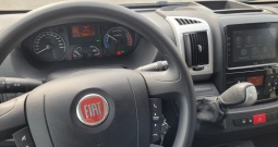 Fiat E-Ducato 3.650km, duzine 6,5 m, automatik, 3 sjedala, LED, Apple