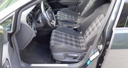 Golf 7 2.0 GTD panorama, xenon, keyless, navigacia