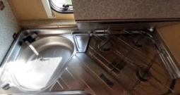 Kamp prikolica Detlheffs Buduin 5,70 m, klima, tenda