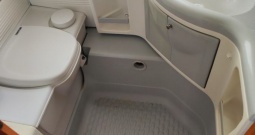 Kamp prikolica FEND 5,5 m, 2000 g.