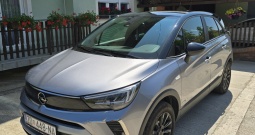 Opel crossland 2022 1.2 desing tech