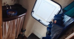 Kamp prikolica 5 m. Njemačka izvrsna