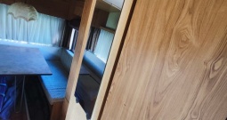 Kamp prikolica 5 m. Njemačka izvrsna