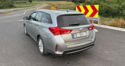 Toyota Auris, registracija 11/26