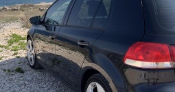 Prodajem Golf 6 1.6 TDI DSG