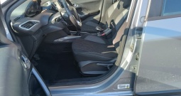 Peugeot 2008, 1.6 hdi, odlično stanje sa puno dodatne opreme-kartice