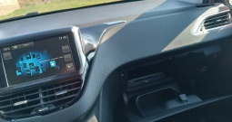 Peugeot 2008, 1.6 hdi, odlično stanje sa puno dodatne opreme-kartice
