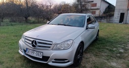 Mercedes c 180 cdi automatik u odličnom stanju-garancija-kartice