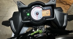 Kawasaki Versys 650 ccm , 2013 god, odlicno stanje spreman za cestovne avanture