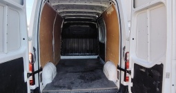 Renault Master L2H2, 2015 god.