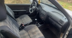 Peugeot 106. 1.1. motor 2000 god.