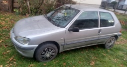 Peugeot 106. 1.1. motor 2000 god.