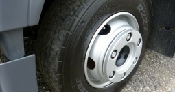 MAN tgl 12.220, 2014.g., klima, spavaća kabina, cerada, rampa