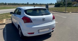 Kia Pro'Ceed 1.4 GAS LX (66 kW) – 2011.g., 1. vlasnik, reg. 12/2026