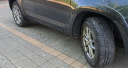 Na prodaju Toyota RAV4 2.2 D-4D 4WDX 130kW SUV Odličan Auto