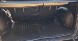 Na prodaju Toyota RAV4 2.2 D-4D 4WDX 130kW SUV Odličan Auto