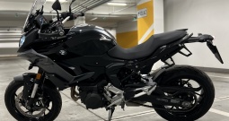 BMW F900XR 2024.g., triple black