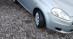 Fiat Punto 1.3 JTD 2008 godine registrirano 1 godinu